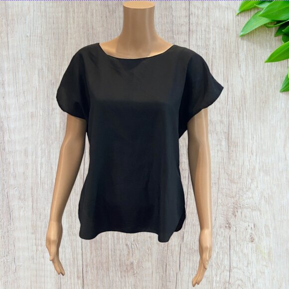 VINTAGE GIANNA -- Black Blouse, Pull Over with Scoop Neck and Cap Sleeves - Picture 1 of 12